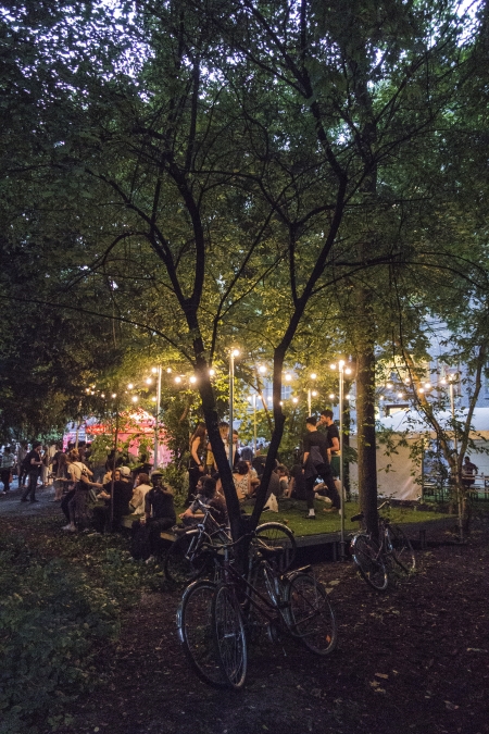 V8designers déjeuner sur l'herbe - 